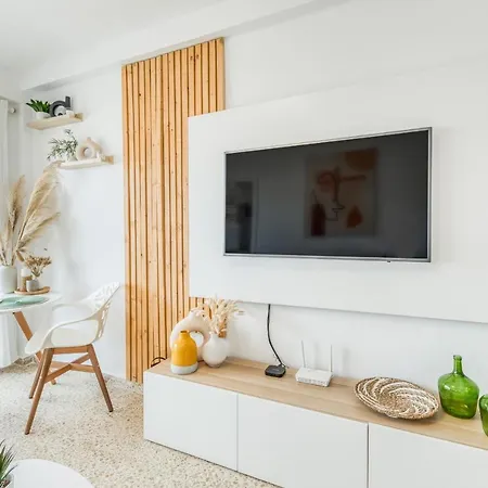 Hanami Avenida De Espana Front - Mountain View Apartment *