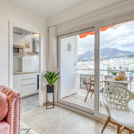 Apartment Hanami Avenida De Espana Front - Mountain View
